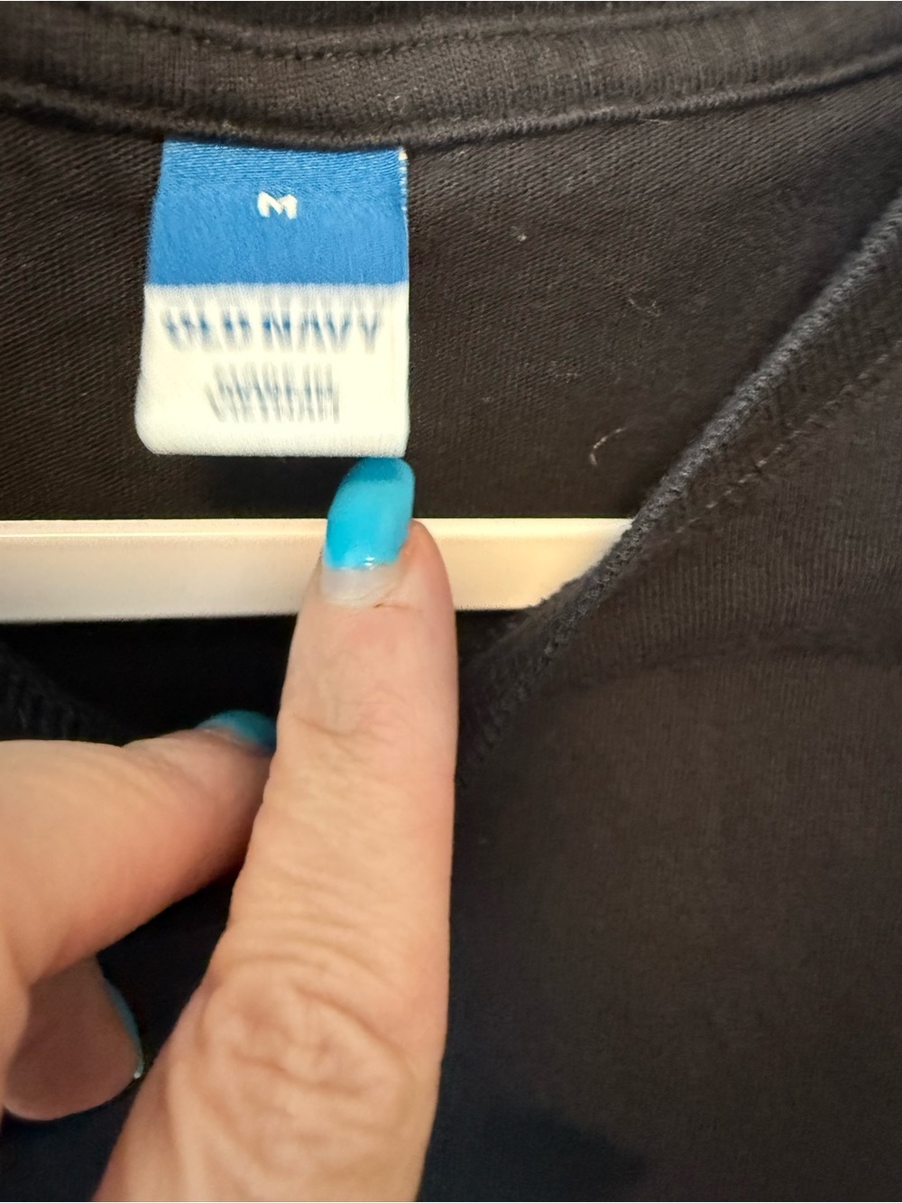 Old Navy Boxy Tee | Black | Size Medium - Picture 4 of 6